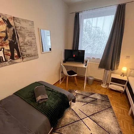 Grosses Aschaffenburg 4 Schlafzimmer Bis Zu 10 Personen Mainpark Mainaschaff
