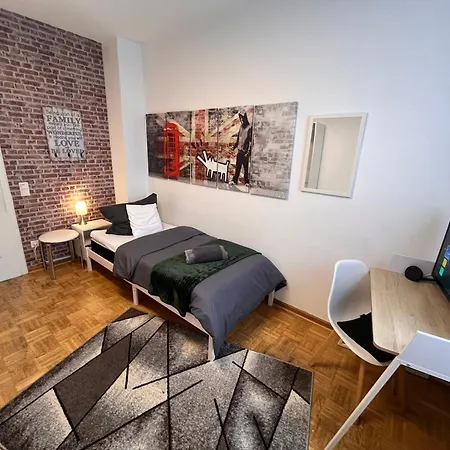 Mainpark Apartment 105Qm Gross, Aschaffenburg Fuer Bis Zu 10 Personen - 4 Separate Schlafzimmer - Mainaschaff - Grill - Terrasse - Ruhige Lage - Gratis Parken - Free Netflix