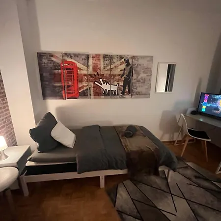 Mainpark Apartment 105Qm Gross, Aschaffenburg Fuer Bis Zu 10 Personen - 4 Separate Schlafzimmer - Mainaschaff - Grill - Terrasse - Ruhige Lage - Gratis Parken - Free Netflix *