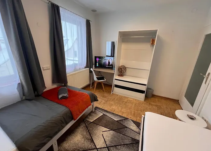 Grosses Aschaffenburg 4 Schlafzimmer Bis Zu 10 Personen Mainpark Lejlighed