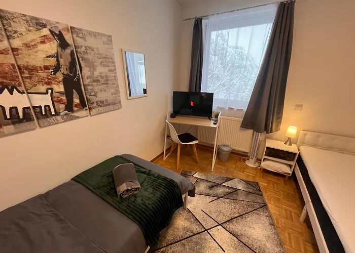 Grosses Aschaffenburg 4 Schlafzimmer Bis Zu 10 Personen Mainpark Mainaschaff